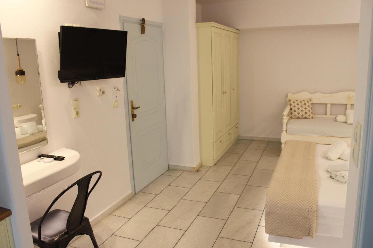 Vasilikos Studios Naxos City Екстериор снимка