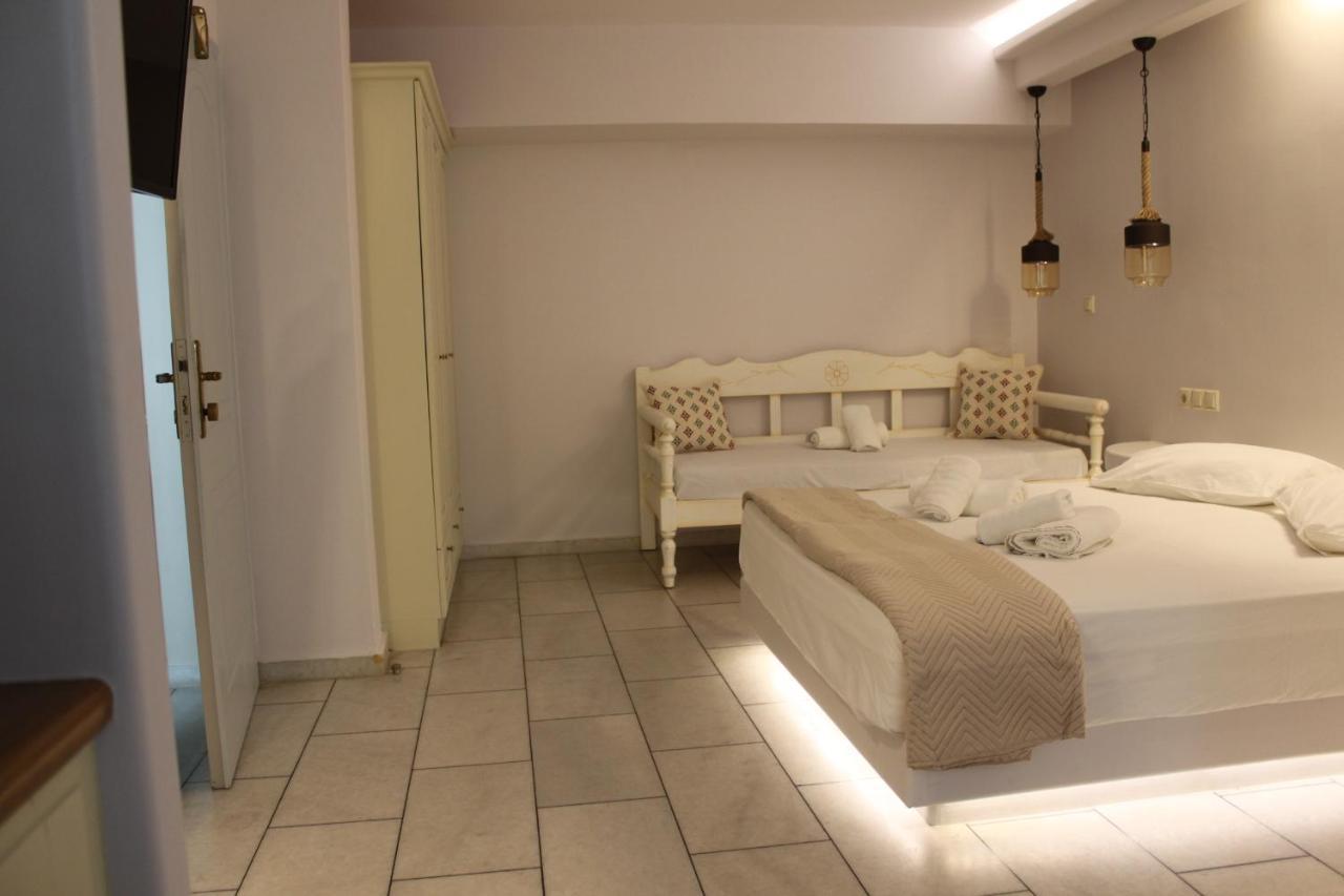 Vasilikos Studios Naxos City Екстериор снимка